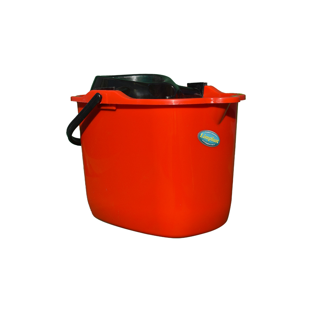 LIMPLAST-BALDE-17-LTS-OVAL.C-ESCURRIDOR-C-RUEDITAS